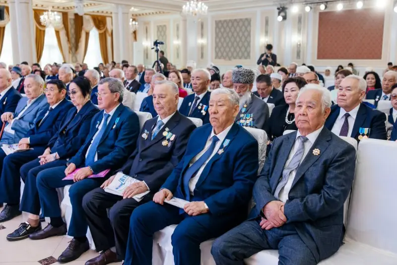 Атырауда ардагерлерді қолдау және ұрпақтар сабақтастығы мәселелері талқыланды