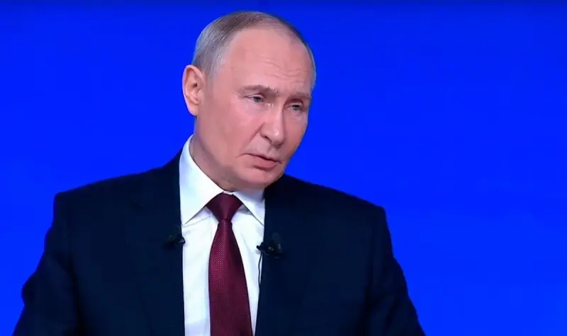 Путин заявил о готовности возобновить трехсторонние переговоры по Украине