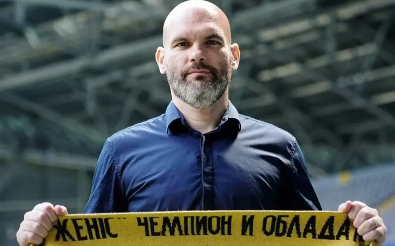 «Жеңіс» футбол клубының бас бапкері қызметінен кетті