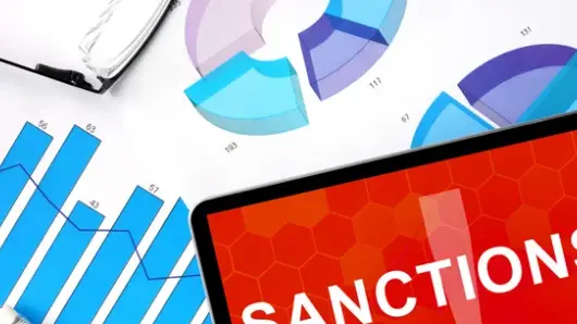 Трамп Ресейге қарсы санкцияларды әзірге күшейтпейтінін мәлімдеді