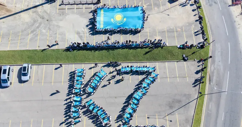 «Әділет» партиясы «Менің Елім – Менің Туым» акциясын бастады: Қазақстан аумағында 5 мыңға жуық ту ілінеді