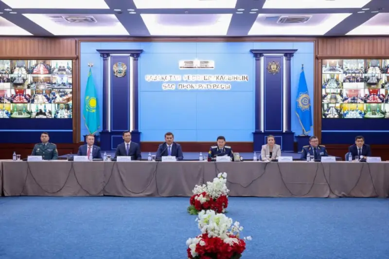 Балалар қауіпсіздігі мен жасөспірімдер арасындағы заңбұзушылықтардың алдын алу мәселесі талқыланды