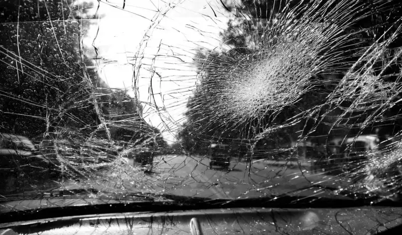 Ақмола облысында жол жұмысшыларын көлік қақты: бір адам тіл тартпай кетті