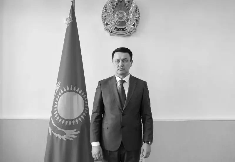 Атырауда департамент басшысы пәтерінен өлі күйінде табылды