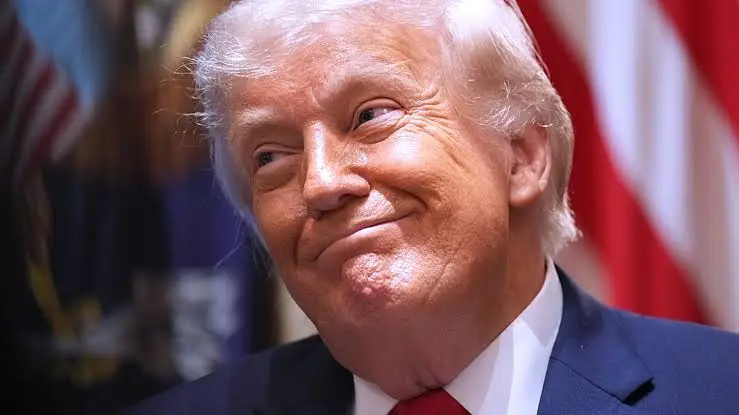 Трамп Ресей-Украина соғысын тоқтатуға жақын екенін мәлімдеді