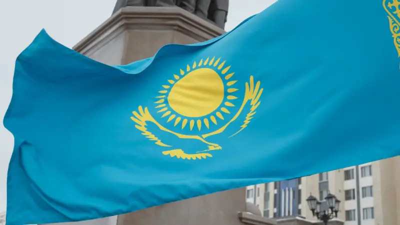 «Менің Қазақстаным»: жители столицы поздравляют страну с Днем Республики