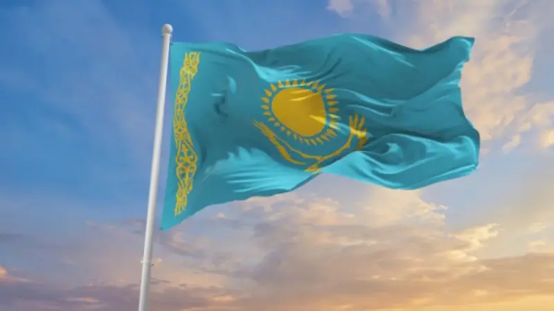 Бүгін - Республика күні!