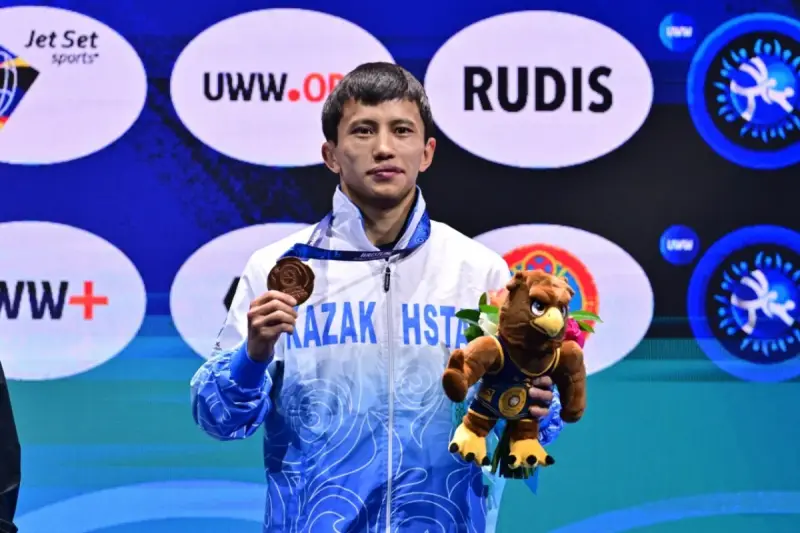 Исхар Курбаев стал бронзовым призёром чемпионата мира в Астане