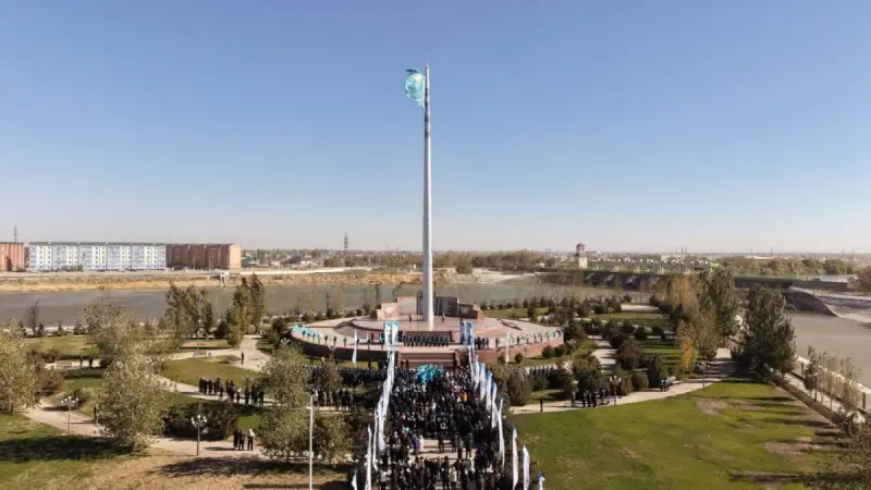 Сыр елі көк байрақты ұлықтады