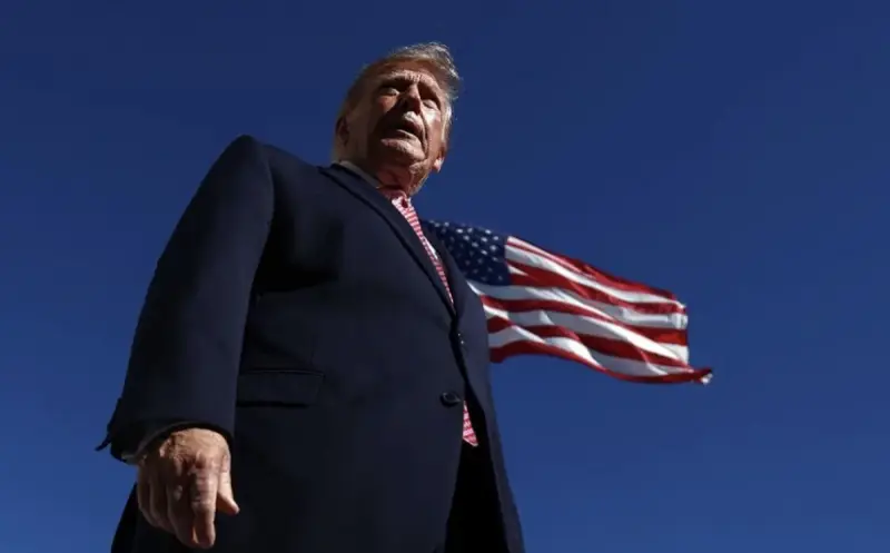 Последняя неделя власти без ограничений? Что ждёт Трампа после выборов в США