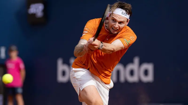 Александр Бублик выпал из топ-15 мирового рейтинга ATP