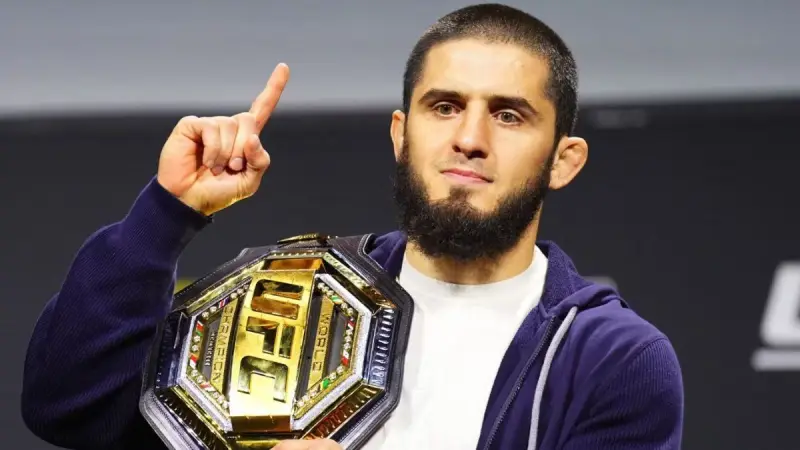 В UFC были недовольны Исламом Махачевым