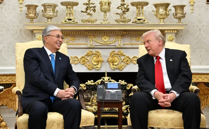 Дональд Трамп Қасым-Жомарт Тоқаевты Республика күнімен құттықтады