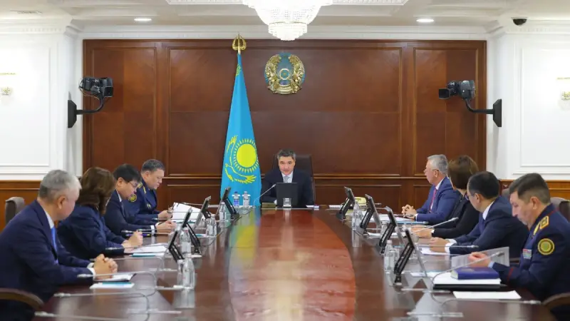 Бектенов мас күйде қылмыс жасайтындарды азайту үшін төрт министр мен әкімдерге тапсырма берді