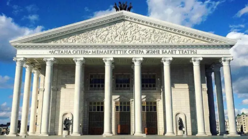 «34 миллиард теңгені қимай, театр салмасақ, келесі ұрпаққа қалай қараймыз» - депутат