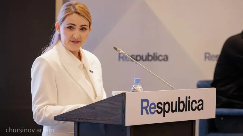 Балалардың қауіпсіздігі, инклюзия, мұғалім мәртебесі: Депутат қандай өзгерістер болатынын айтты
