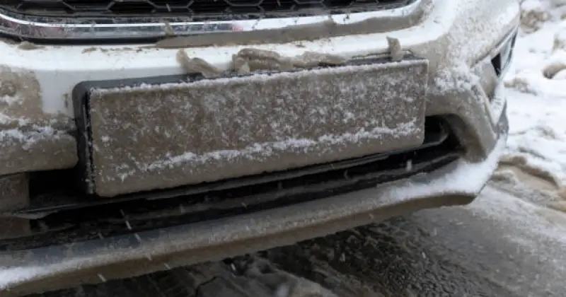   Елордада көлік нөмірін жасырған жүргізуші 5 тәулікке қамалды   