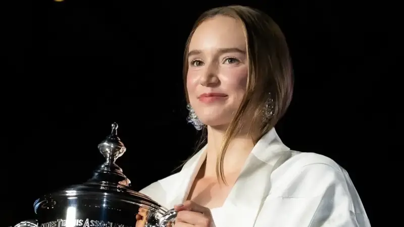 Елена Рыбакина 2026 жылды әлемнің бірінші ракеткасы ретінде аяқтайды