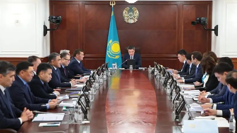 Ауқатты азаматтарға салық көбейе ме? Үкімет жаңа тәсілдерді қарастырып жатыр
