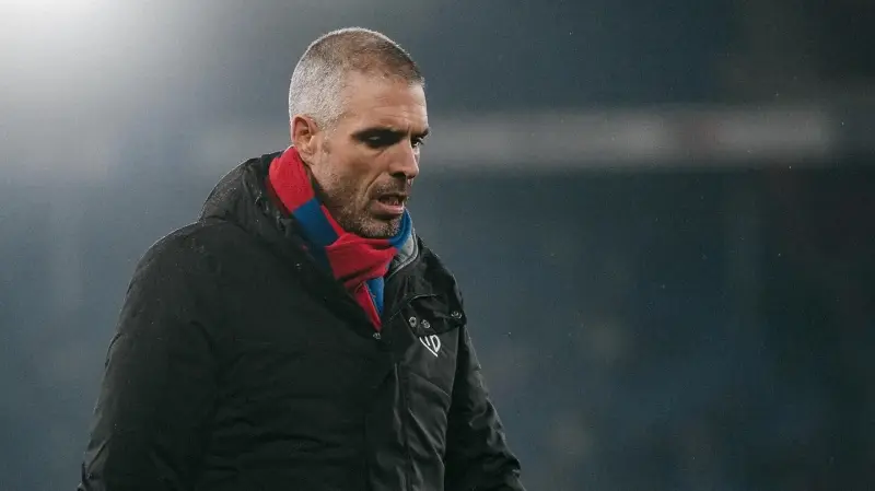 Тренер Сатпаева в «Бернли» приведет новых ассистентов
