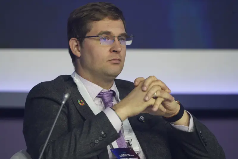 Тимур Турлов меняет подход FIDE к развитию шахмат: от турниров к глобальной системе
