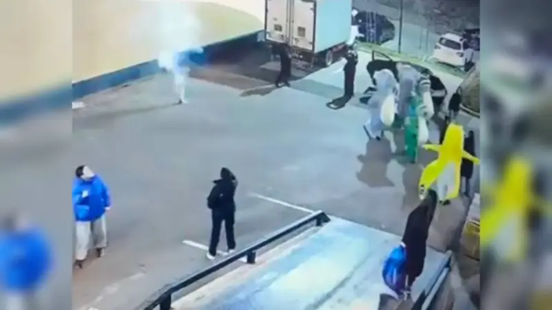 Жителя Астаны арестовали на пять суток за запуск салютов ночью