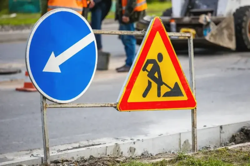 В Медеуском районе Алматы временно ограничат движение транспорта из-за аварийного ремонта электросетей