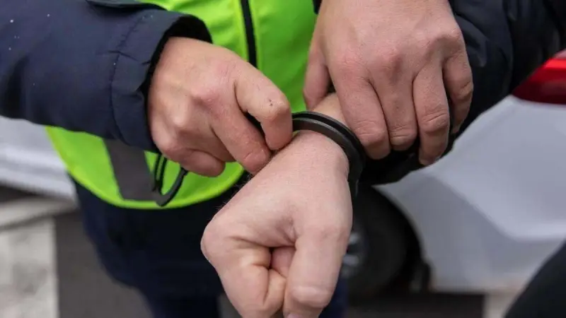 Скрывался на съемных квартирах: в Шымкенте задержали подозреваемого в крупном мошенничестве