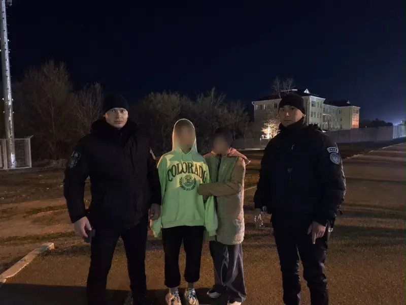 Полицейские нашли пропавших в Рудном девочек за полтора часа