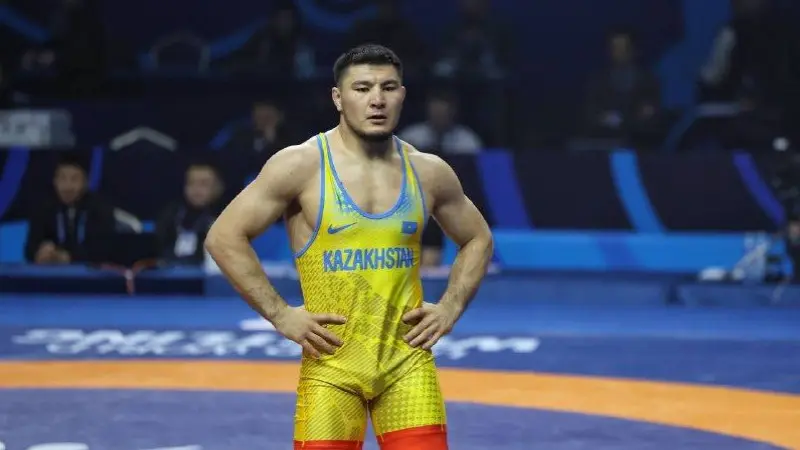 Еркін күрестен Азамат Дәулетбеков әлем чемпионатының ширек финалына өтті