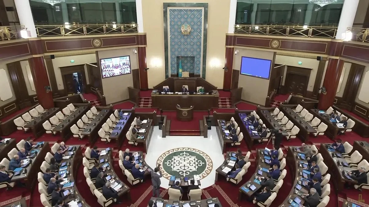 Қазақстанда қару иелерін бақылау күшейеді