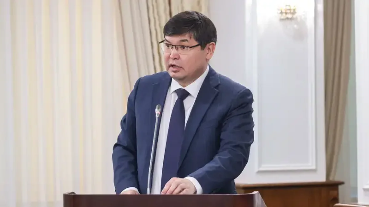 Кәсіпкерлер шетелге кетіп жатыр ма: Қаржы министрі пікір білдірді