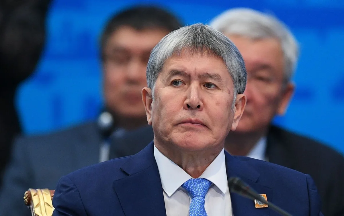 Жапаровтың жарлығы: Алмазбек Атамбаевтың барлық наградалары жойылды