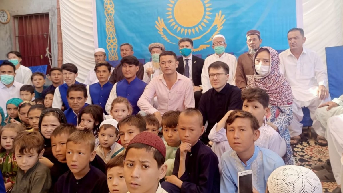 «Жағдайымыз ауыр»: Пәкістаннан Ауғанстанға «жер аударылған» қазақтар көмекке мұқтаж