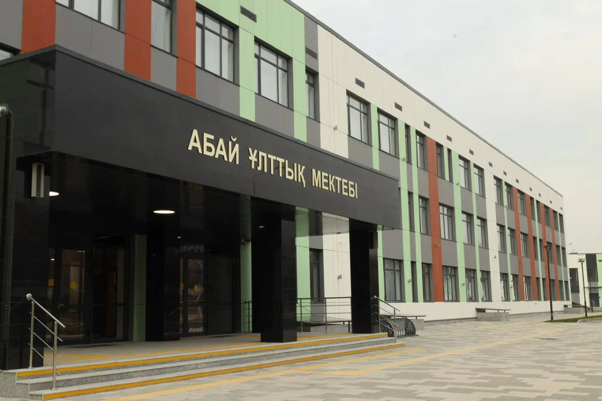 Абай ұлттық мектебі жаңа ғимаратқа көшірілді
