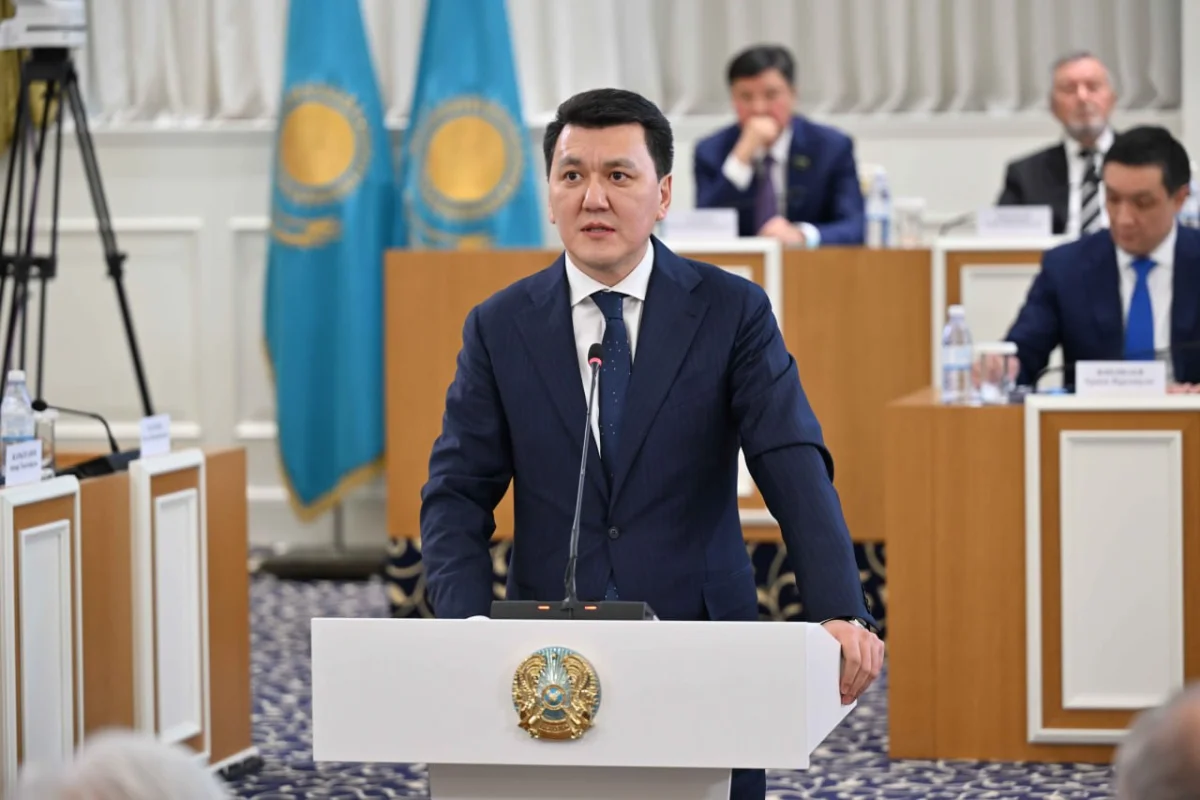 Конституциялық комиссияның құрылуы тарихи оқиға – Ерлан Қарин