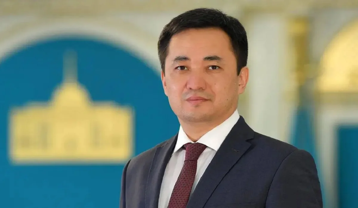 Қасым-Жомарт Тоқаев жаңа Конституцияның мәтінімен жеке өзі жұмыс істеді – Президент Әкімшілігінің басшысы