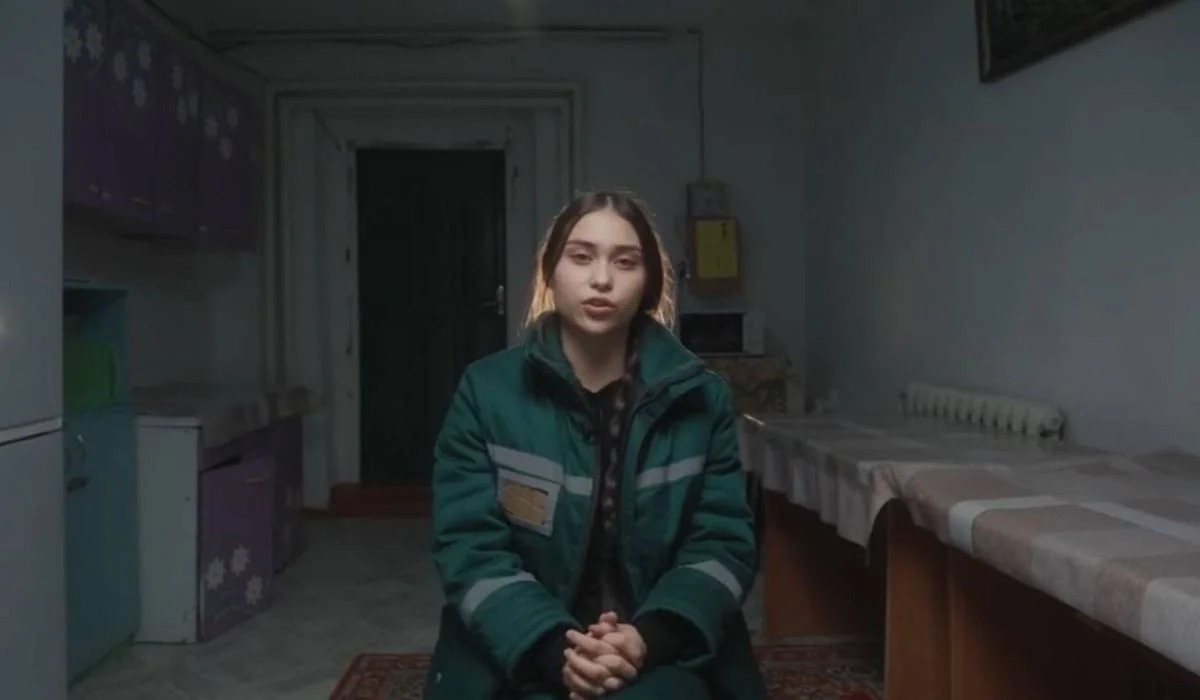 «Бір қыздың көзі шығып, бір бала мәңгілік сапарға аттанған»: полиция буллинг жасаған екі оқушының тағдыры туралы драма түсірді (ВИДЕО)