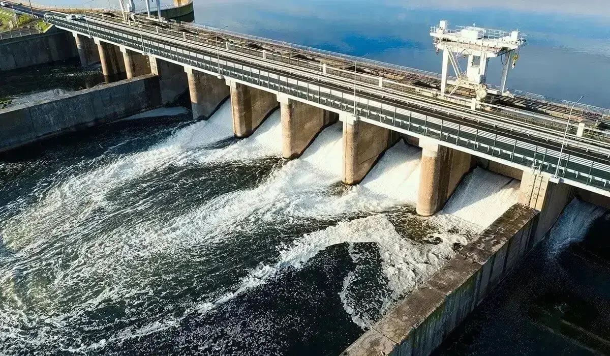 Еліміздің бірқатар өңірінде су тасқыны қаупіне байланысты жолдар жабылды