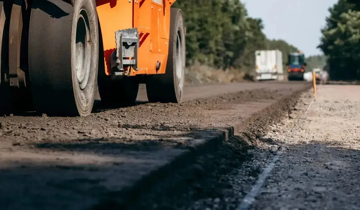 Депутат Жезқазған қаласының айналма жолдарына қатысты өзекті мәселе қозғады