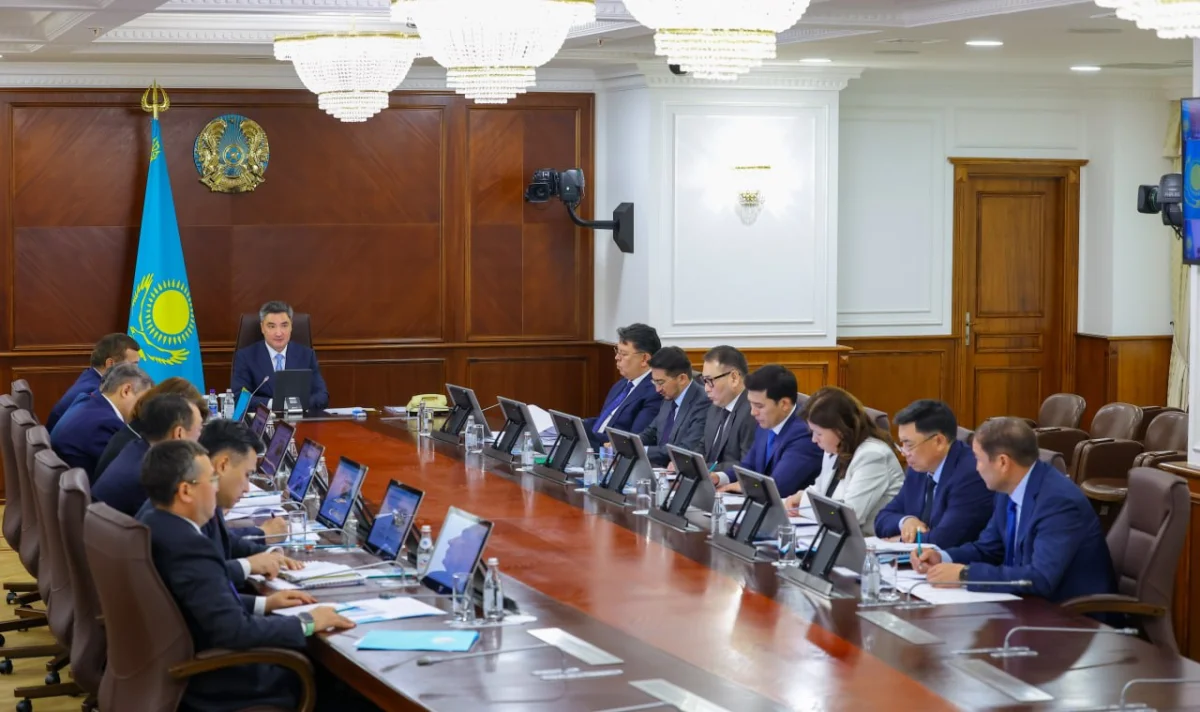 Бектенов потребовал усилить безопасность детей на каникулах и подготовить лагеря до июня