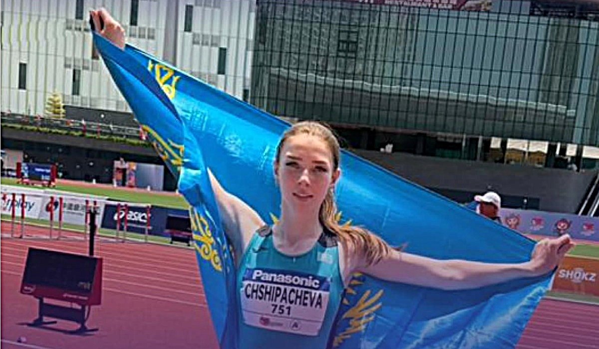 Казахстанка Щипачева завоевала бронзу ЧА U20 в тройном прыжке