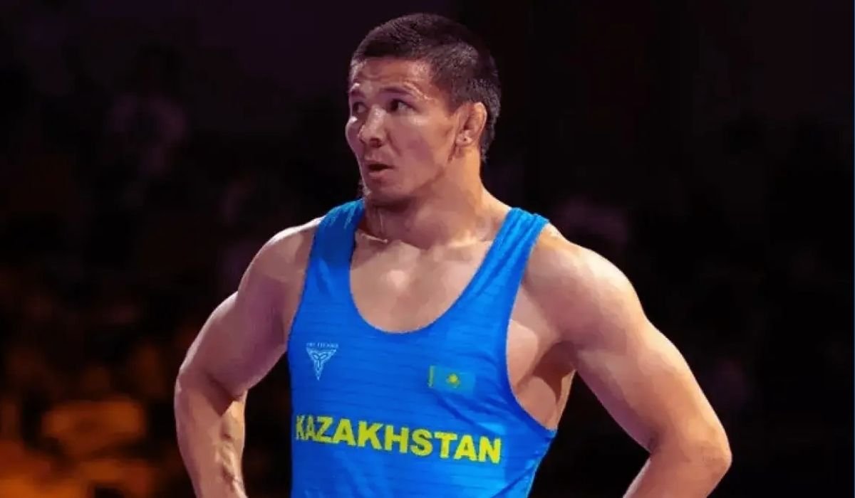 Казахстанский борец проиграл олимпийскому чемпиону на турнире в Монголии