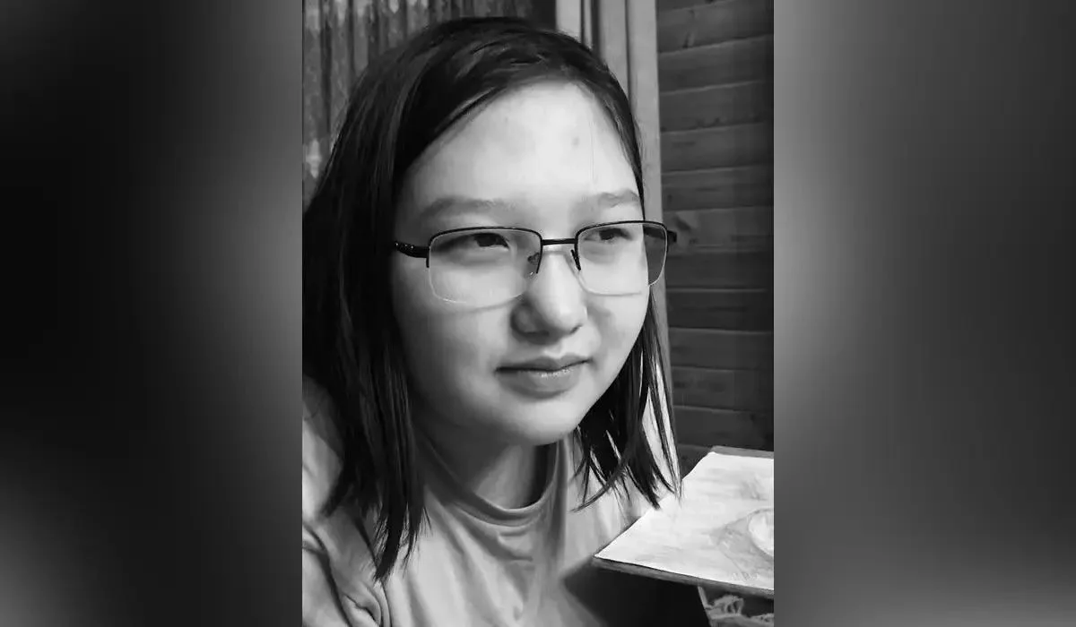 «Қызымның ісі қозғалды»: Астанада алаяқтықтан кейін қаза тапқан Айсәуле Қанаханың ақшасы түскен дропперлер табылды