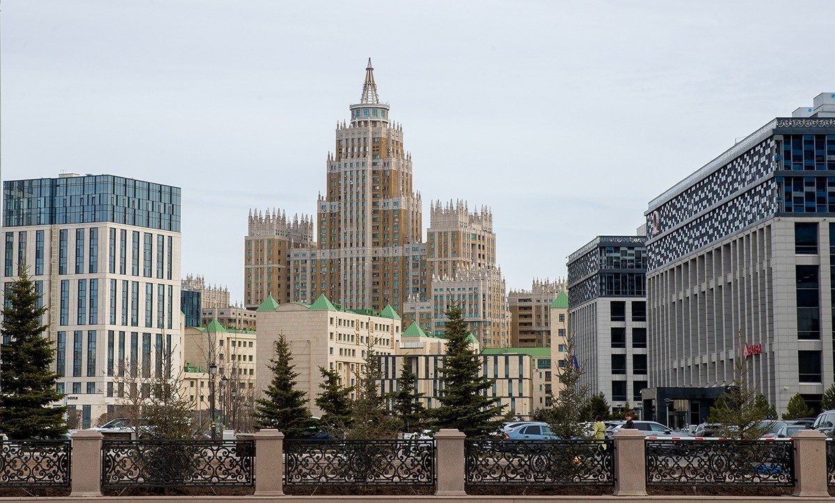$100 тыс. за роман о городе: масштабный литературный конкурс запускают в Казахстане