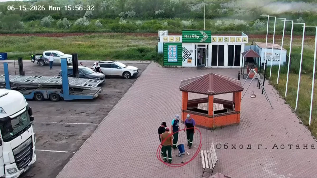 Любителей мусорить на дорогах выставили на “доску позора“ в Казахстане