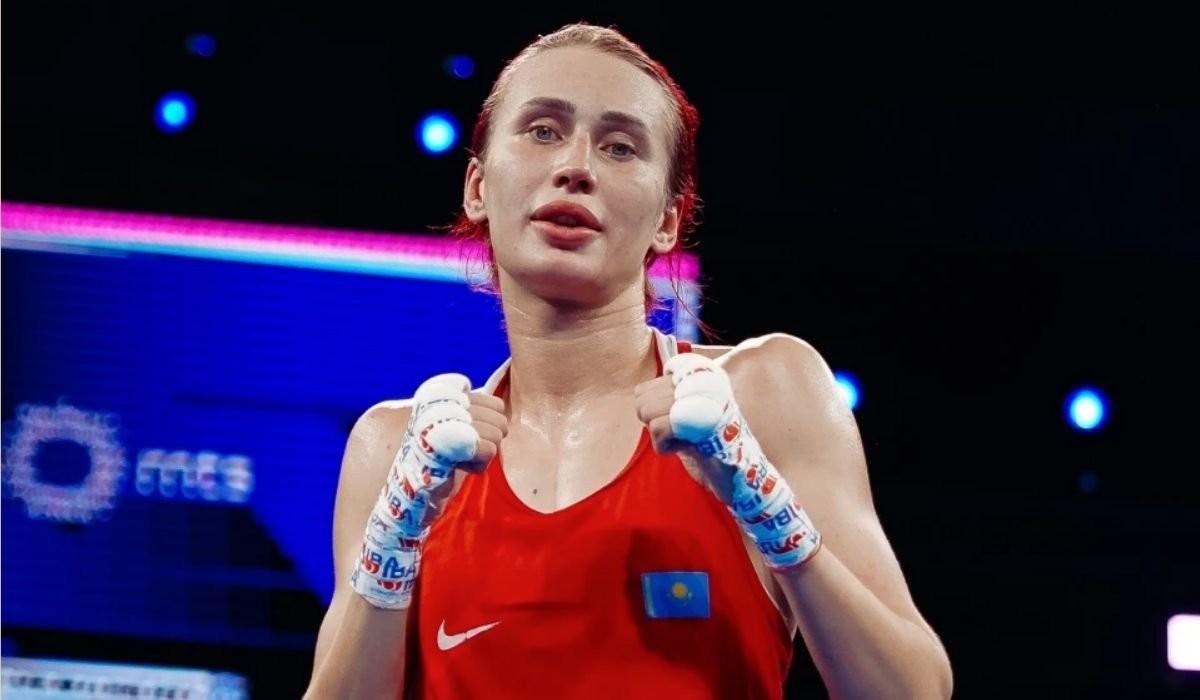 Казахстанка победила узбекистанскую боксершу и вышла в финал Кубка мира
