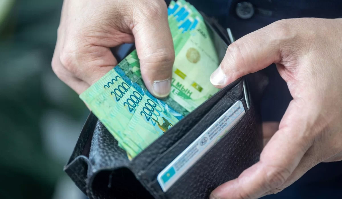 Курс валют в Казахстане на 20 июня