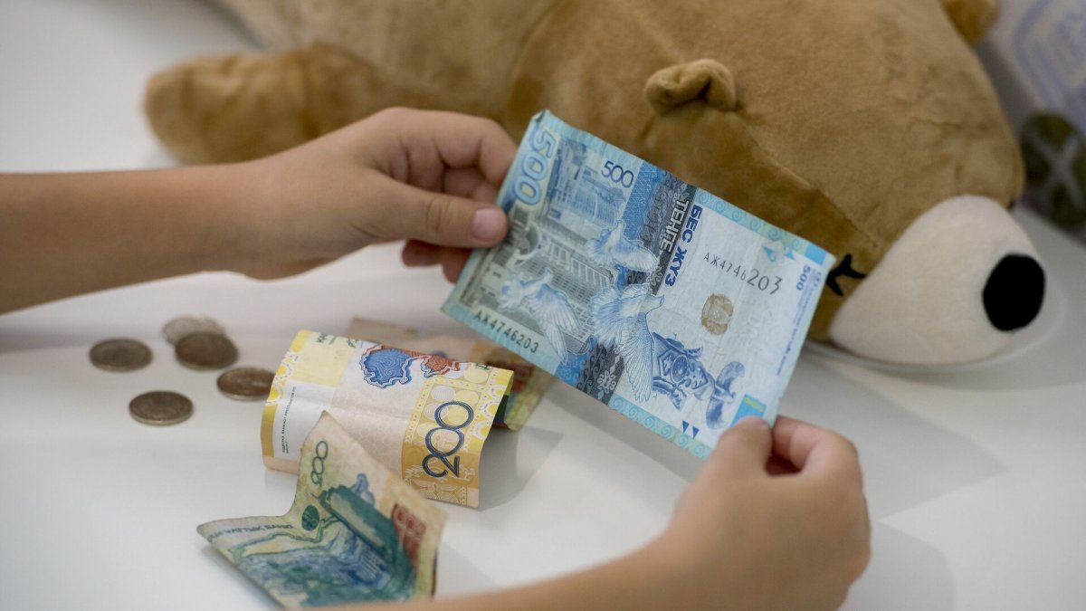 Антирекорд по алиментам: в каких регионах Казахстана живут самые злостные неплательщики