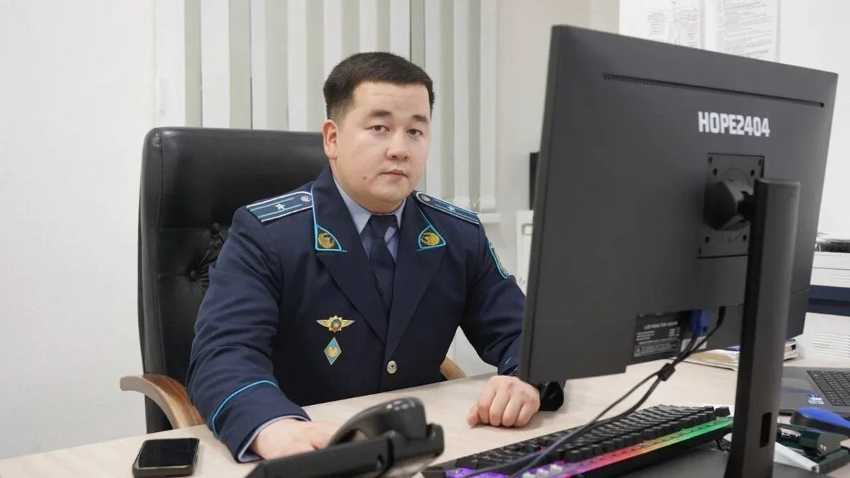 Атырауским "Шерлоком" прозвали следователя, раскрывшего самые сложные преступления